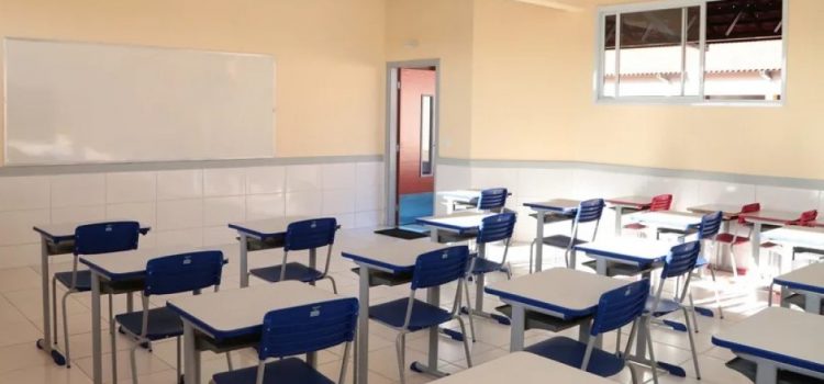 Rede municipal e estadual começarão ano letivo no dia 5 de fevereiro