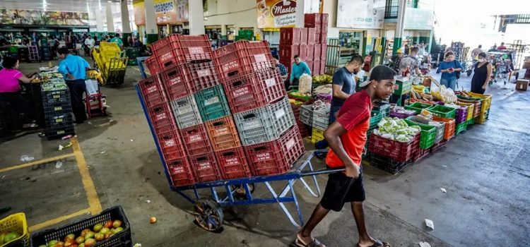 Alimentos mais caros: cenoura, batata, banana, laranja ficaram mais caras em janeiro