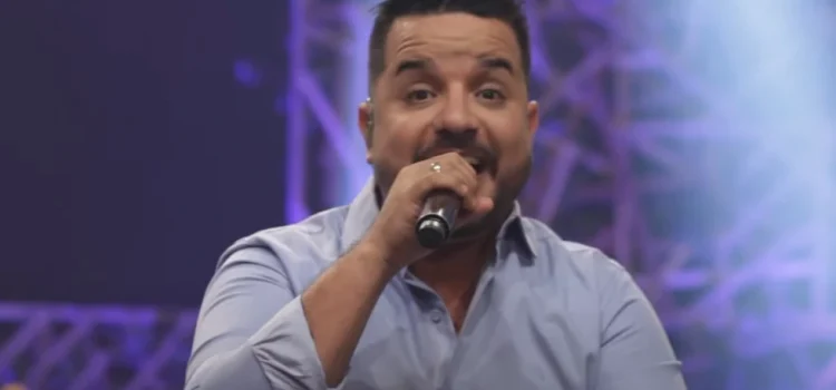 Cantor sertanejo é assassinado a tiros dentro de casa no interior