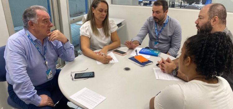 Secretária debate projetos de habitação para Rondonópolis na CEF