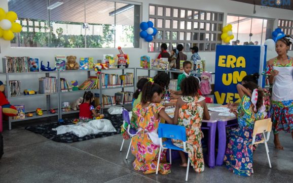 Biblioteca da Vila Operária reabre as portas após reforma