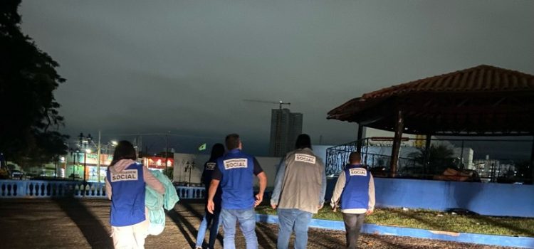Ação da Sempras leva apoio e cobertores a pessoas em estado de escassez e vulnerabilidade