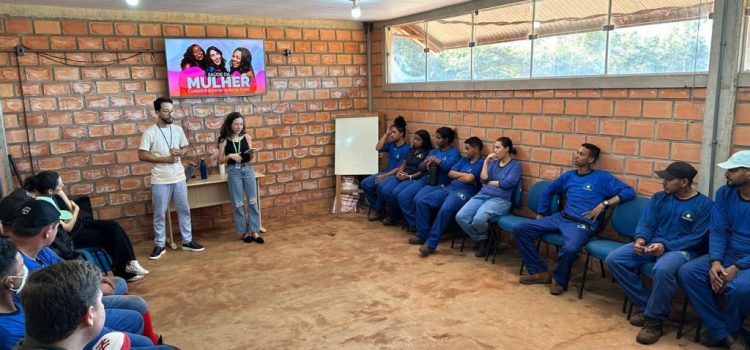Atividade leva orientações sobre saúde da mulher e testes rápidos para trabalhadores do Aterro Sanitário