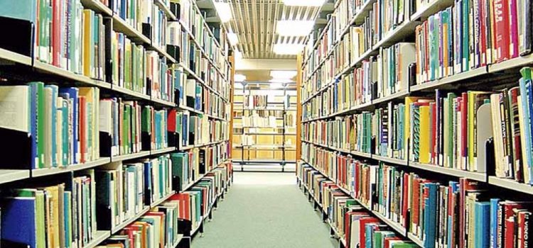 Gestão de Pessoas convoca 12 aprovados para bibliotecário