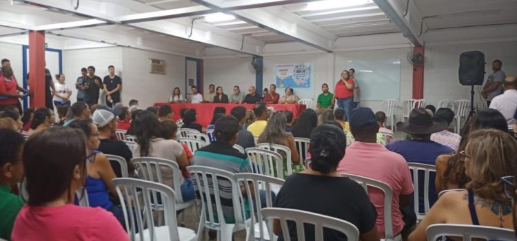 Moradores do Jardim Tropical e Jd. Kênia receberam títulos de propriedade nesta quinta-feira (16)