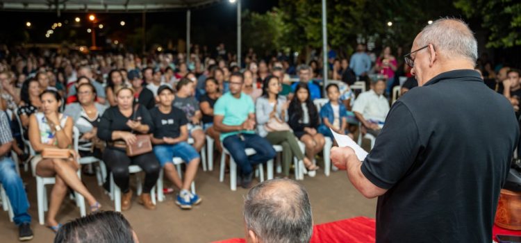 Prefeitura beneficia com escritura 490 moradores do Residencial João Antônio Fagundes