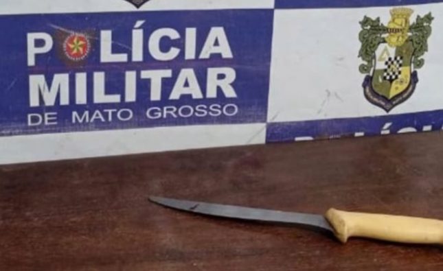 Mulher tenta impedir marido de sair de casa, quebra tudo e acaba com dedo cortado em Rondonópolis