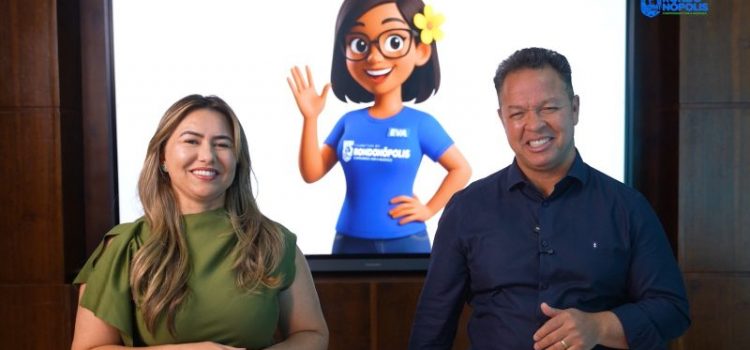 Prefeito Cláudio Ferreira lança a assistente virtual da Prefeitura: a EVA