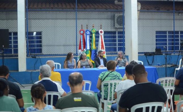 Vereadores Alikson Reis e Kalynka Meirelles conduzem debate sobre o futuro orçamentário da cidade