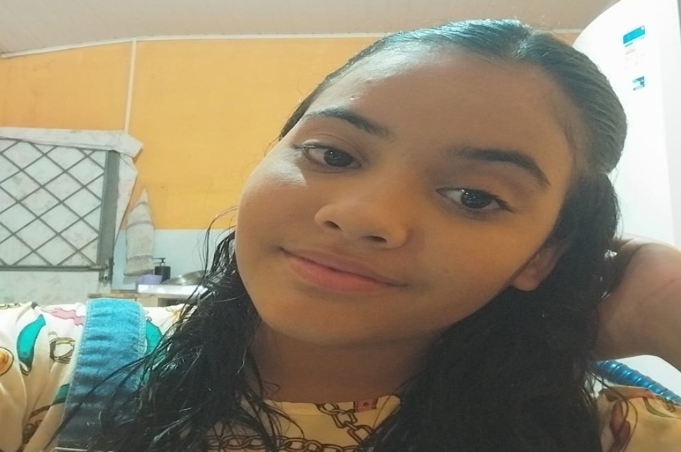 Aluna esfaqueada em ataque dentro de escola precisa de doações de sangue O+ em Rondonópolis