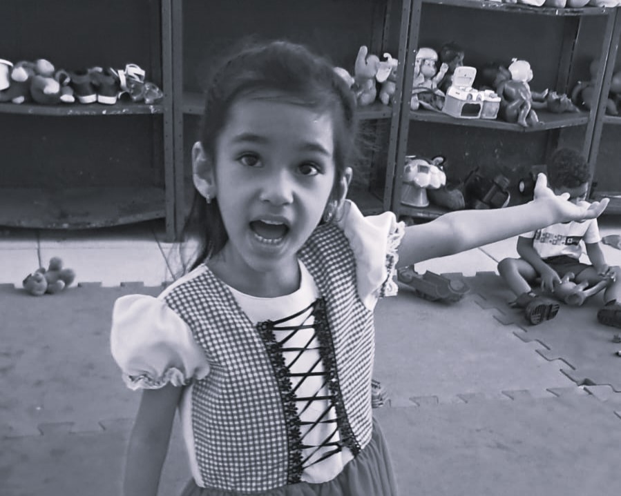 Comunidade escolar de luto pelo falecimento de Helloeny em Rondonópolis