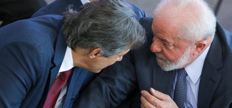 Era lorota: 80% dos que ganham até R$5 mil já não pagam IR, dizem especialistas