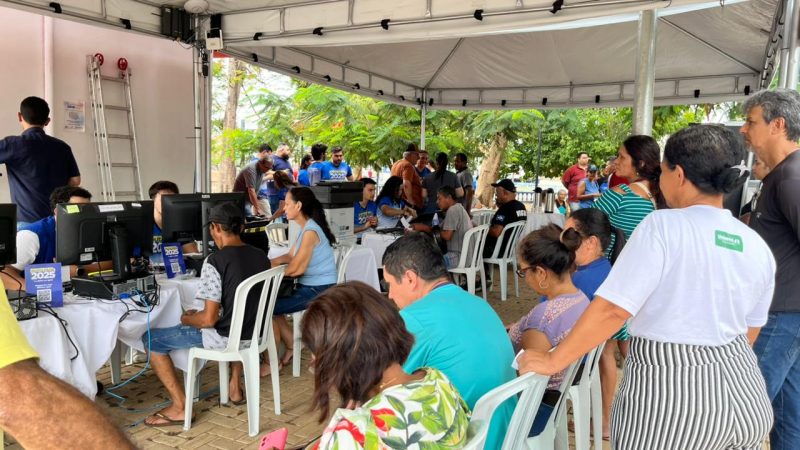 Quita Fácil movimenta praça dos Carreiros com a negociação de débitos municipais