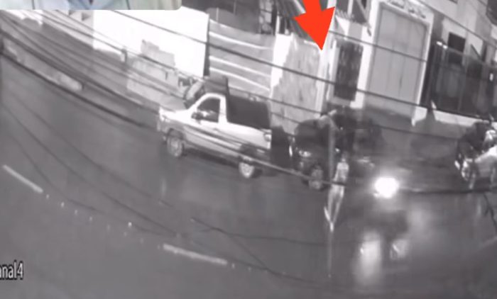 Vídeo mostra idoso sendo atropelado e morto por motociclista em MT