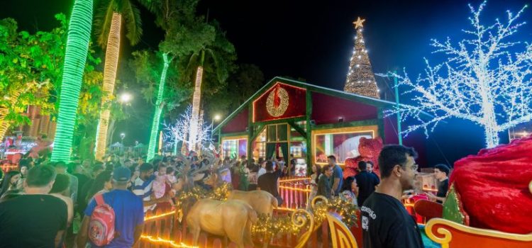 Abertura do Natal do Amor reúne milhares de pessoas na praça Brasil; veja a programação