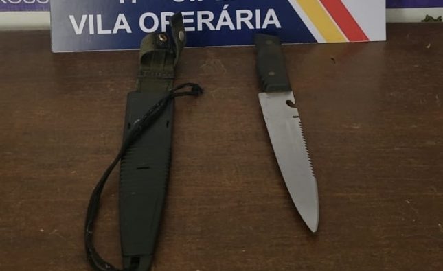 Bêbado invade casa, ameaça morador de morte com faca e sai pra beber em Rondonópolis