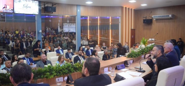 Câmara de Rondonópolis realiza Sessão Solene de Honrarias com mais de 100 homenageados; veja fotos