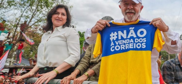 Crise nos Correios resulta em plano de 15 mil demissões