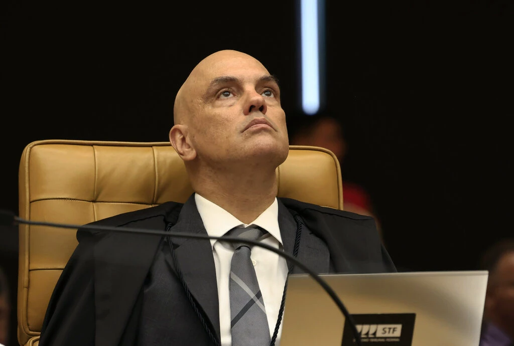 Moraes manda PF intimar presidente da Unafisco após críticas ao STF