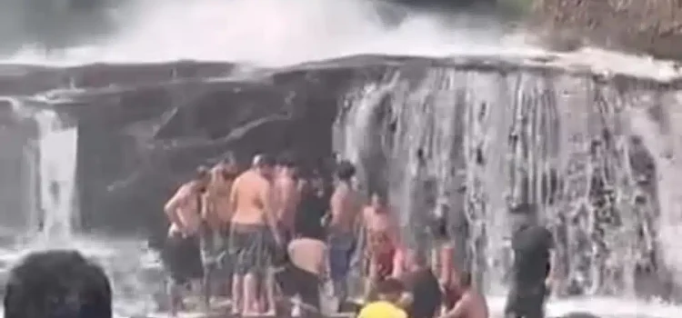 Vídeo mostra populares tentando reanimar jovem que morreu afogado na Cachoeira do Prata