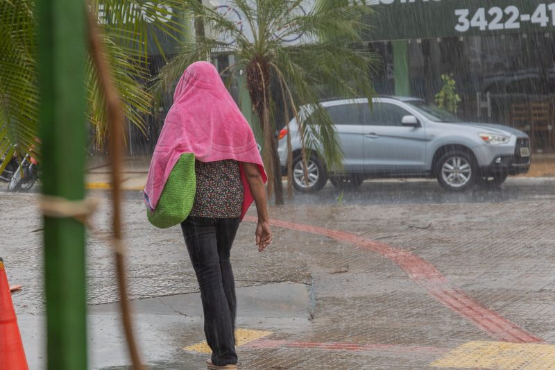 Defesa Civil alerta para chuva intensa e ventos fortes em Rondonópolis nesta terça (28)