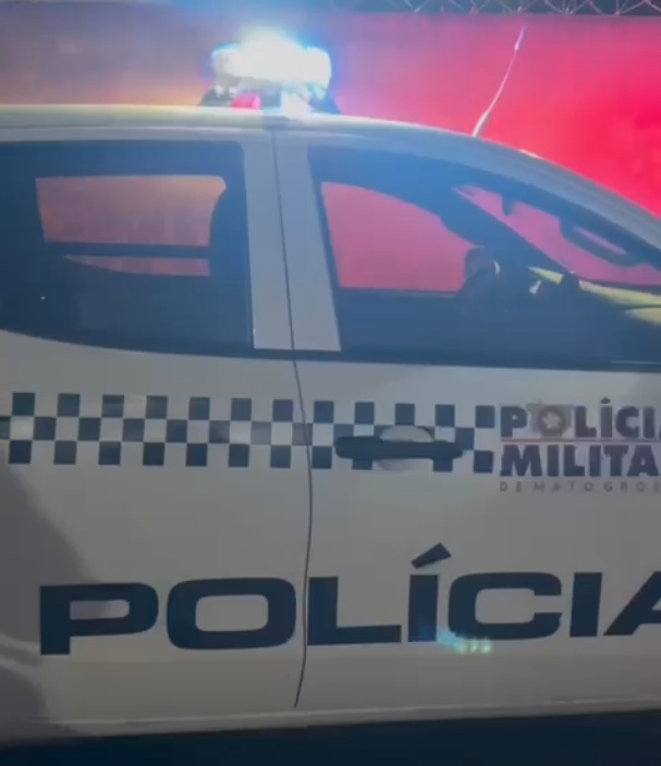 Homem quebra tudo na casa da ex após vê-la com outra pessoa em Rondonópolis