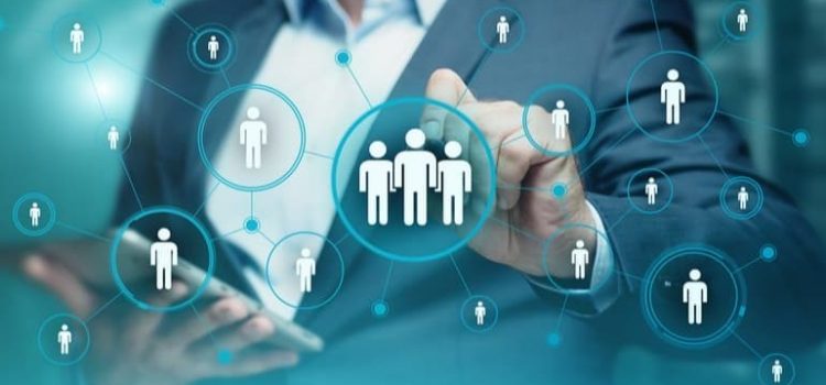 Seguro de vida pode ser importante aliado no planejamento financeiro e na proteção da família