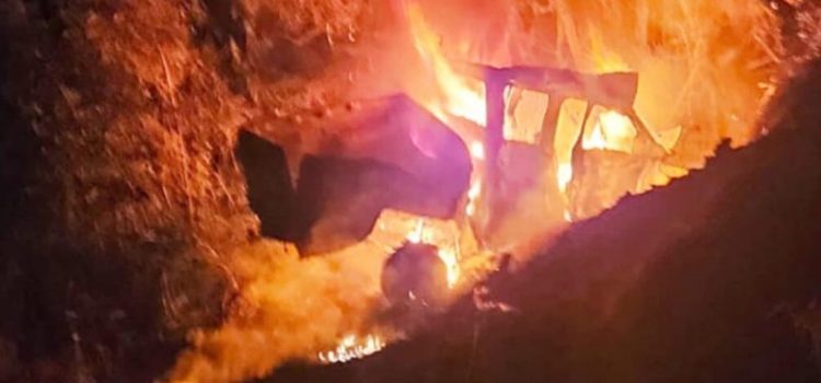 Casal morre carbonizado após colidir Amarok em MT; vídeo