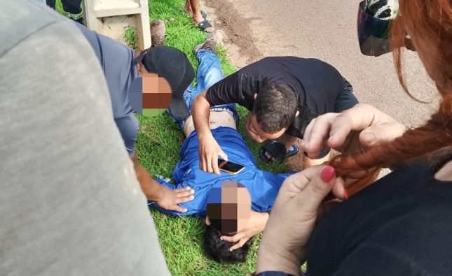 Colisão entre motos deixa motociclista gravemente ferido na Rio Branco em Rondonópolis; imagem forte