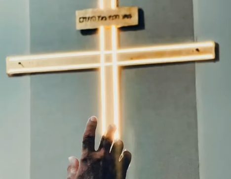 Fiéis denunciam pastor por mentir sobre câncer e desviar dinheiro de vaquinha em Rondonópolis