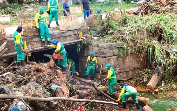 Gestão Abilio mobiliza força-tarefa e intensifica limpeza após temporal