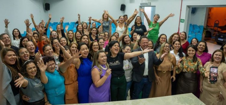 Gestão Cláudio apoia empreendedorismo feminino e promove encontro estratégico