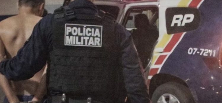 Homem espanca a companheira após ela introduzir objeto em seu ânus em MT