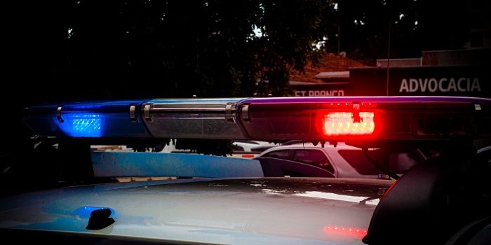 Mulher atropela cachorro de propósito e foge sem prestar socorro em Rondonópolis