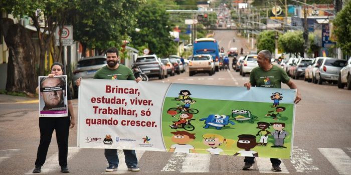 Município faz alerta em pit stop contra exploração sexual e trabalho infantil