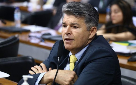 ROMBO NOS CORREIOS: Medeiros acusa governo Lula de destruir estatais e expulsar empresas do Brasil