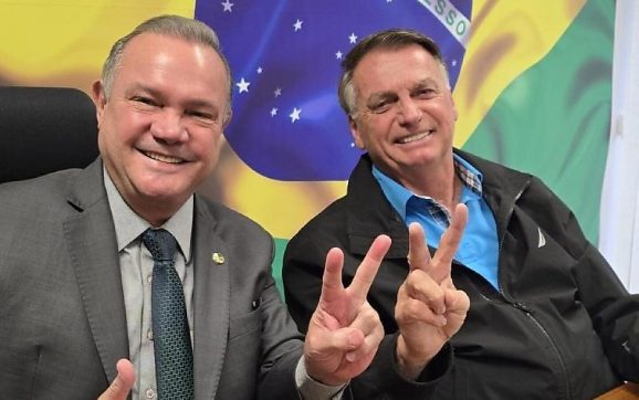 Wellington Fagundes lidera disputa ao Governo do Estado