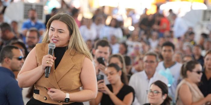 Alessandra dá recado direto: “Quem se levantar contra Rondonópolis vai cair por terra porque essa cidade é um projeto de Deus”