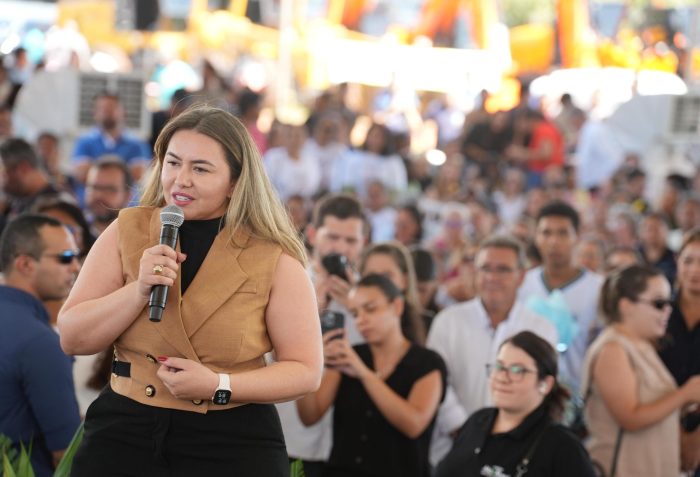 Alessandra dá recado direto: “Quem se levantar contra Rondonópolis vai cair por terra porque essa cidade é um projeto de Deus”