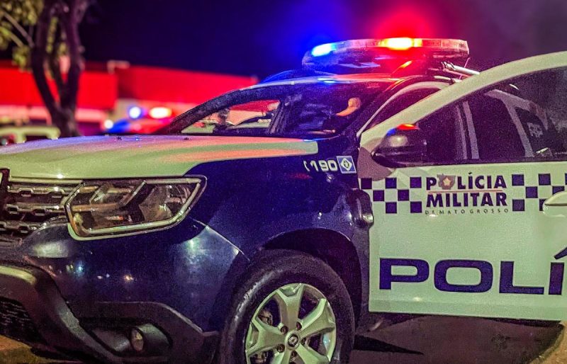 “Cheirado de loló”, homem tenta agredir a irmã e leva surra da própria família em Rondonópolis