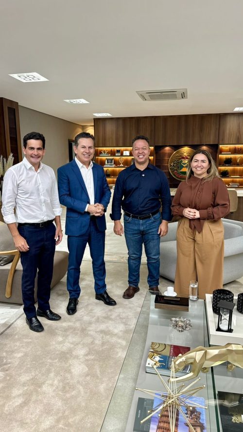 Cláudio Ferreira, Mauro Mendes, Alessandra Ferreira e Fábio Garcia anunciam pacote histórico de obras em Rondonópolis