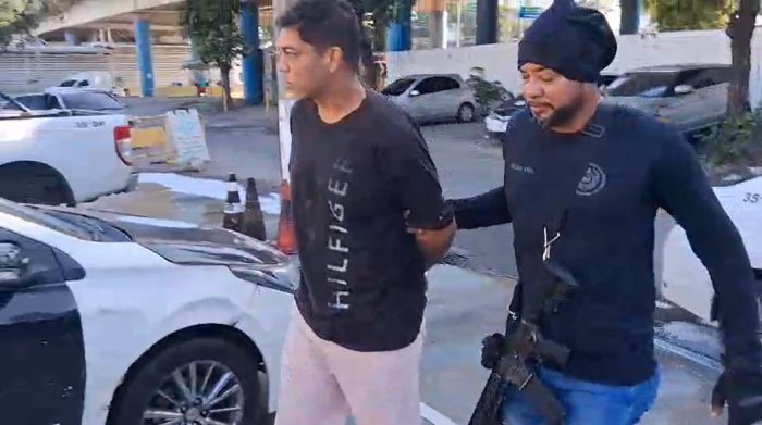 Covarde mata ex-sogra a facadas em MT, foge para praia no RJ e acaba preso; assista