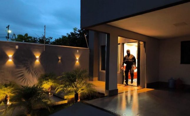 Facção usava empresas de fachada para lavar 200 milhões e bancar luxo de líderes do CV em MT; vídeo