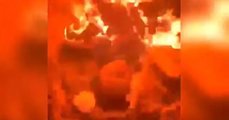 Faccionados violam túmulo e ateiam fogo em corpo de jovem enterrado há um dia; assista