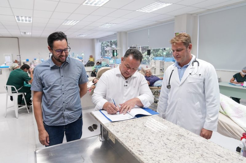 Gestão Cláudio Ferreira dobra atendimento da hemodiálise e investimento salta de R$ 6 milhões para R$ 13 milhões