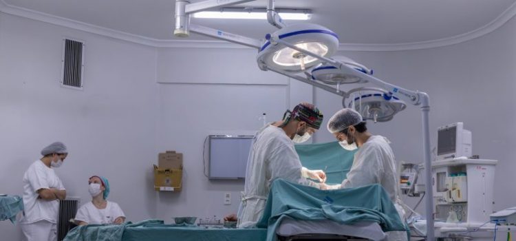 Hospital Municipal São Benedito registra aumento de 364% nas cirurgias e reforça mutirões