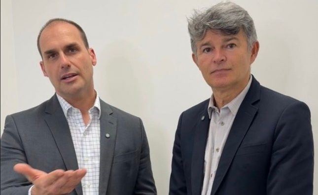 Medeiros se encontra com Eduardo Bolsonaro nos EUA e critica entraves do STF a obras de infraestrutura em MT