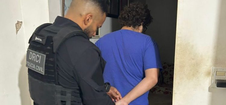 Monstro é preso por armazenar milhares de arquivos de abuso infantil, incluindo bebês em MT; vídeo