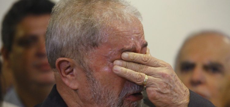 PoderData: desaprovação de Lula vai a 61%, a maior em dois anos