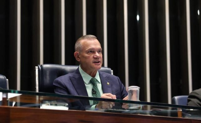 Wellington Fagundes assina pedido de CPI para investigar caso envolvendo ministros do STF e Banco Master